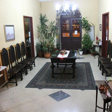 Hostel Avenida コインブラ エクステリア 写真