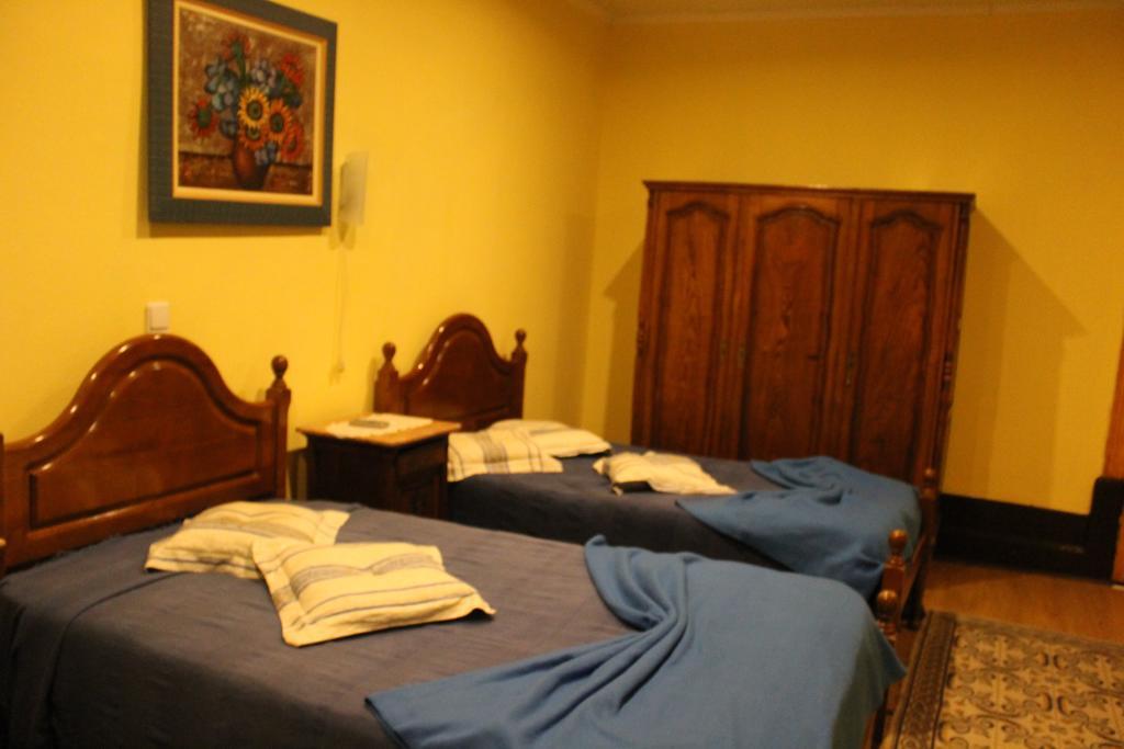Hostel Avenida コインブラ エクステリア 写真