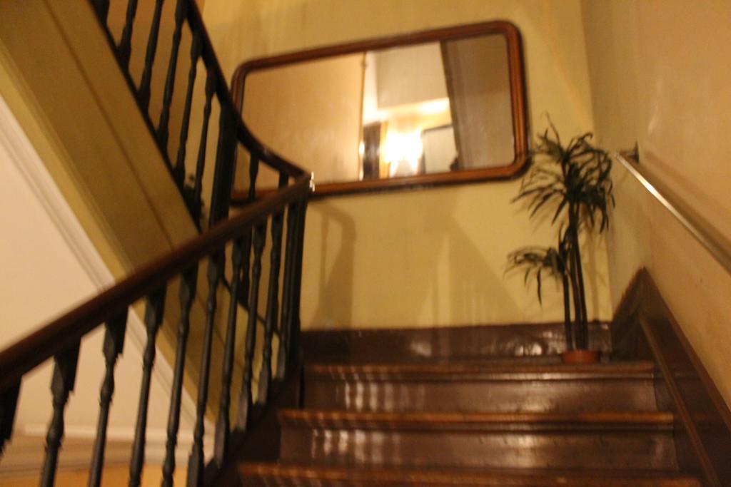 Hostel Avenida コインブラ エクステリア 写真