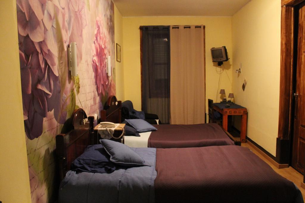 Hostel Avenida コインブラ エクステリア 写真