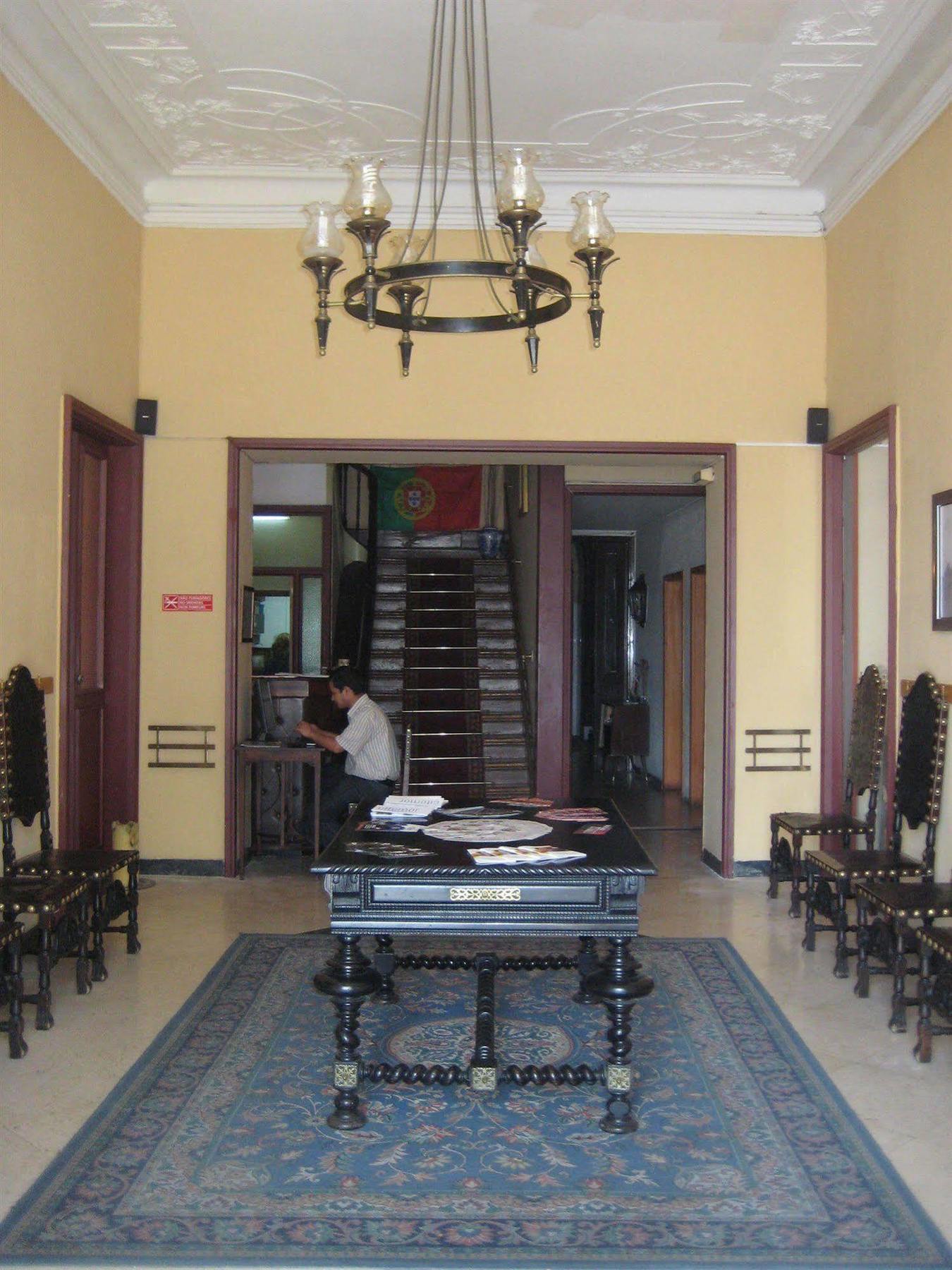 Hostel Avenida コインブラ エクステリア 写真